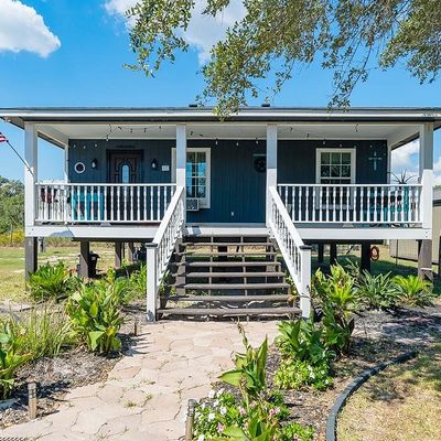 1426 R 16 Th St, Rockport, TX 78382