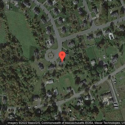 172 Old Pasture Rd, Dracut, MA 01826