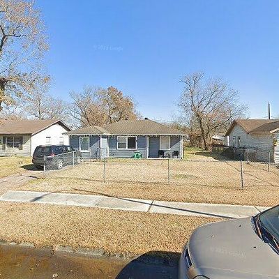 1725 Dunaway St, Houston, TX 77015