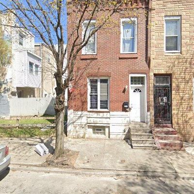 1741 Edgley St, Philadelphia, PA 19121