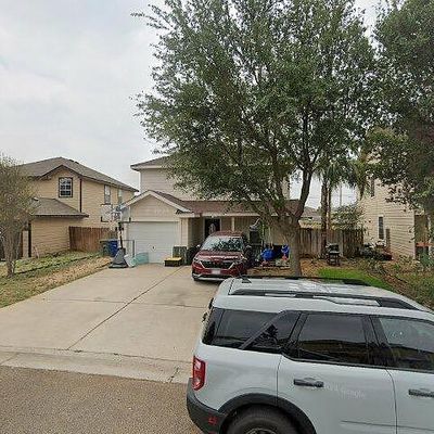 17547 College Port Dr, Laredo, TX 78045