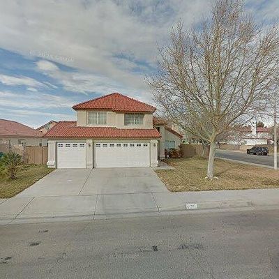 1761 Michael Dr, Lancaster, CA 93535