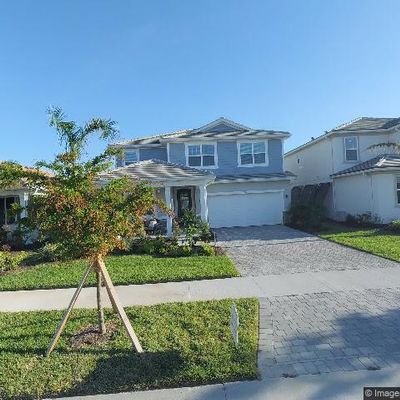 17966 Grand Prosperity Dr, Venice, FL 34293