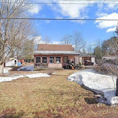 18 Maine Ave, Queensbury, NY 12804