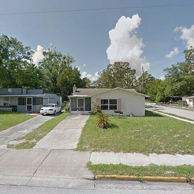 1813 High St, Leesburg, FL 34748