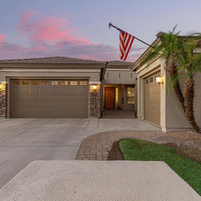 18496 E Raven Dr, Queen Creek, AZ 85142