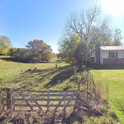 1858 Gray Station Sulphur Springs Rd, Jonesborough, TN 37659