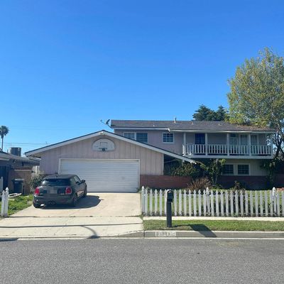 1891 Hanley Ave, Simi Valley, CA 93065