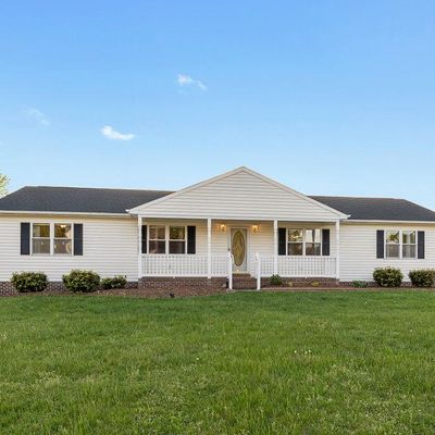 19 Myers Dr, Fredericksburg, VA 22405