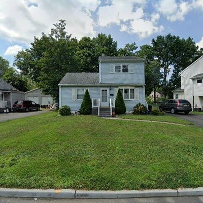 19 Victory Pl, East Brunswick, NJ 08816