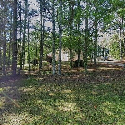 190 Oakwood Lakes Dr, Hampton, GA 30228