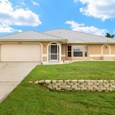 1901 Sw 3 Rd St, Cape Coral, FL 33991