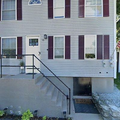 16 Townsend Rd, Groton, MA 01450