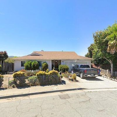 1653 Mendocino St, Seaside, CA 93955