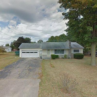 16544 Kellogg Ave, Three Rivers, MI 49093