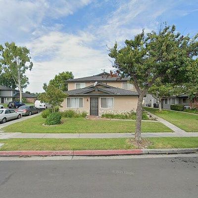 16631 Viewpoint Ln, Huntington Beach, CA 92647