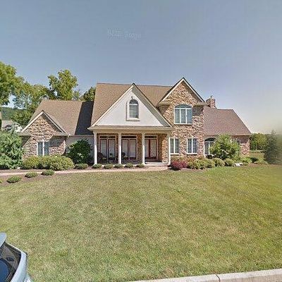 1684 Kevin Dr, Bethlehem, PA 18015