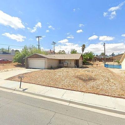 16984 Crestview Dr, Victorville, CA 92395