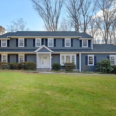 17 Blackbirch Rd, Scotch Plains, NJ 07076