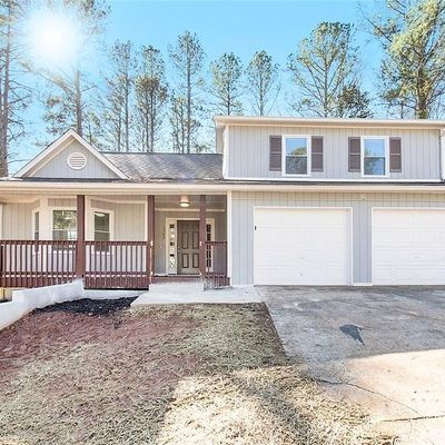 1703 Canberra Dr, Stone Mountain, GA 30088