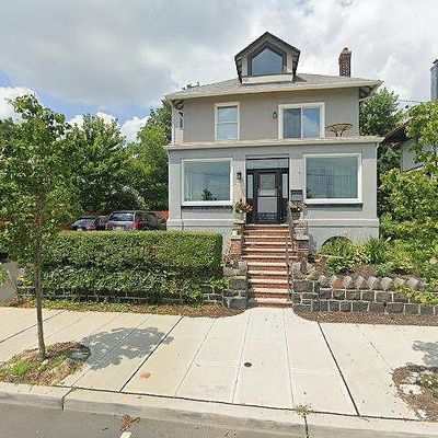 203 Manhattan Ave, Union City, NJ 07087