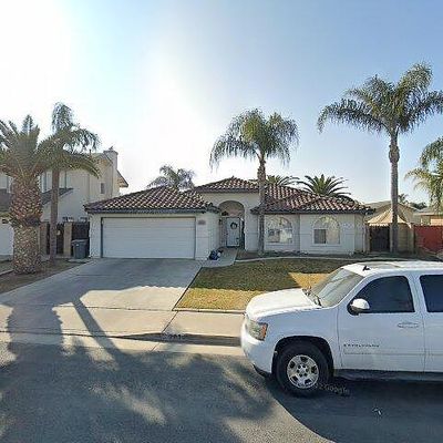 2034 5 Th Dr, Delano, CA 93215