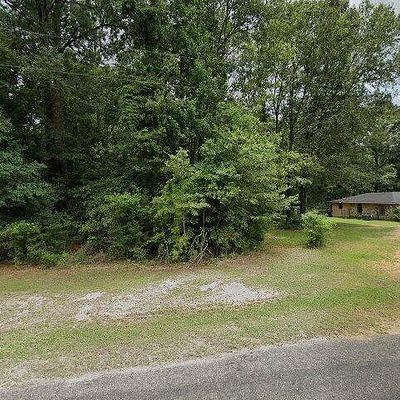 2038 Summit Holmesville Rd, Mccomb, MS 39648