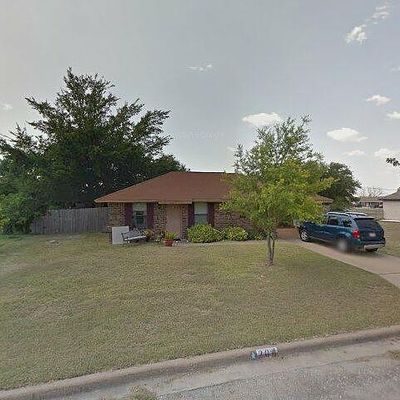 204 Blue Stem Dr, Gatesville, TX 76528