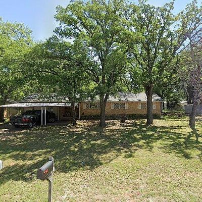 204 N Jarvis Ln, Azle, TX 76020