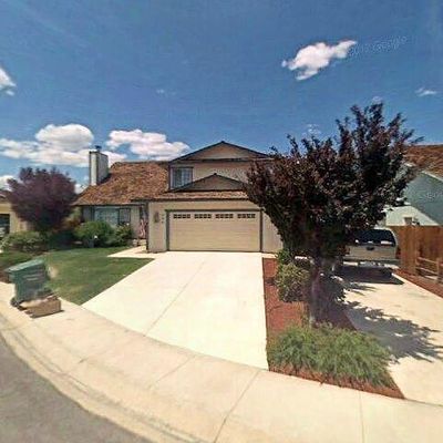 204 Thornwood Ct, Dayton, NV 89403