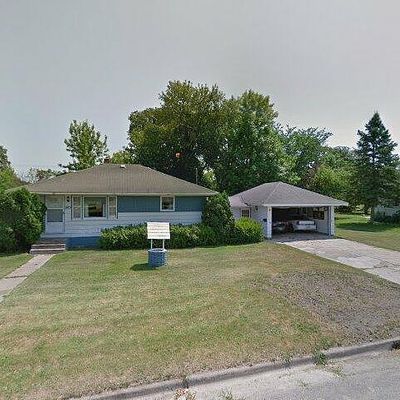 205 S Nelson St, Crookston, MN 56716