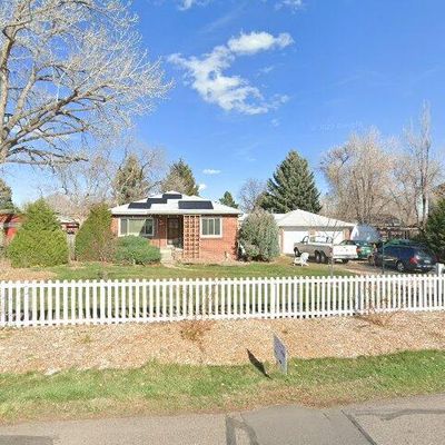 2074 Bell Ct, Lakewood, CO 80215