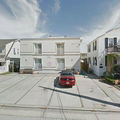 21 S Madison Ave, Margate City, NJ 08402