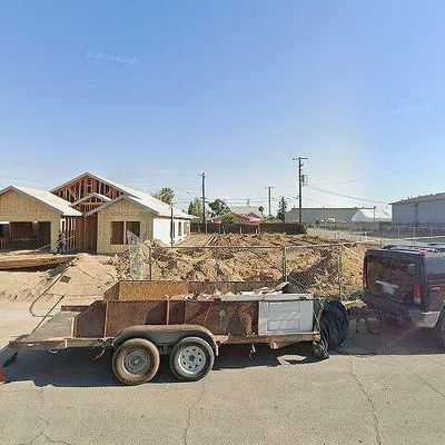 210 Amador Ave, Bakersfield, CA 93307