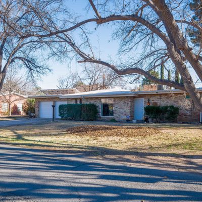 210 Capri Road, Las Cruces, NM 88005