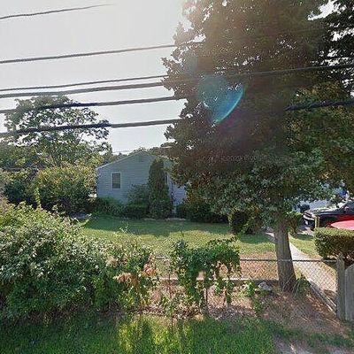 210 Madison St, Mastic, NY 11950