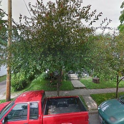 210 S High St, Kenton, OH 43326