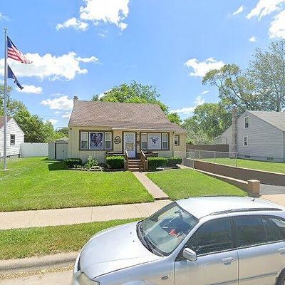 21056 Dean St, Warren, MI 48091