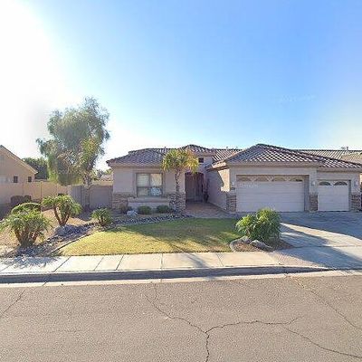 2109 E Winchester Way, Chandler, AZ 85286