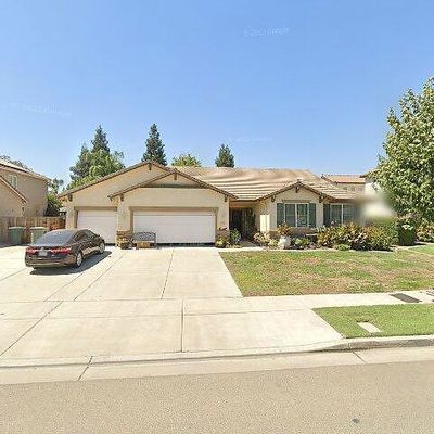 2113 S Jacques St, Visalia, CA 93277