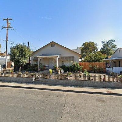 212 S Veach Ave, Manteca, CA 95337