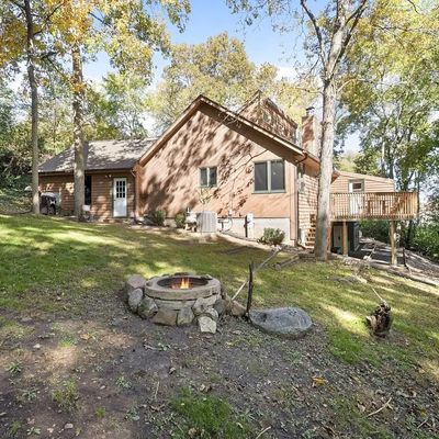 2121 Harris Highland Drive, Waukesha, WI 53188