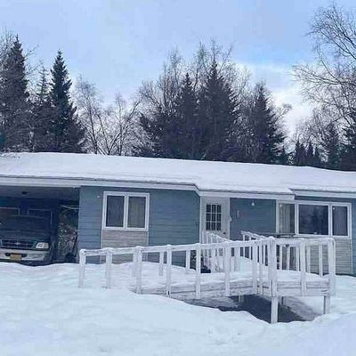 2154 Frisbee Ct, Homer, AK 99603