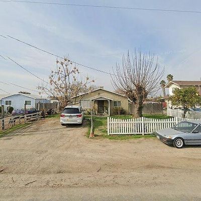 2175 N Feland Ave, Fresno, CA 93722