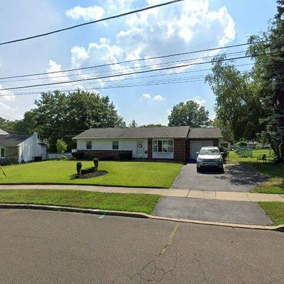 218 Stahl Rd, Southampton, PA 18966