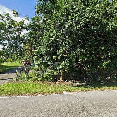 219 Ne 141 St St, Miami, FL 33161