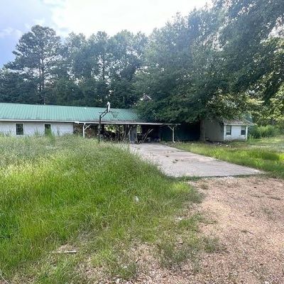 22 Campbell Rd, Jayess, MS 39641