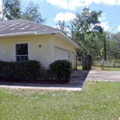 191 Castlewood Dr, Wewahitchka, FL 32465