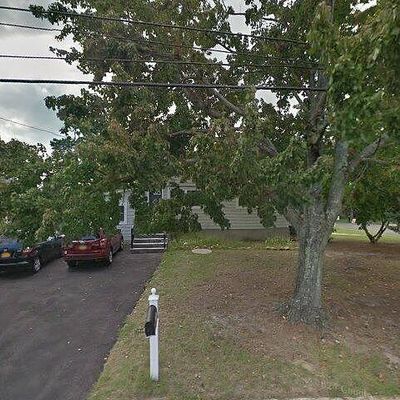 194 Smithtown Polk Blvd, Centereach, NY 11720