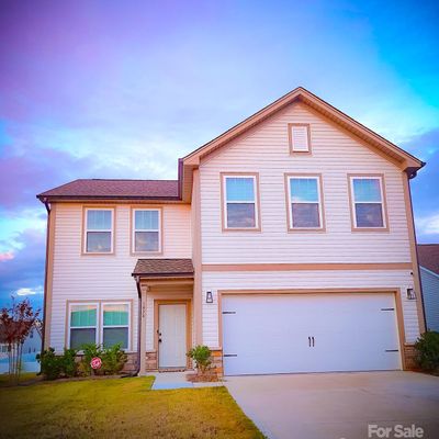 1976 Ethan Ln, Stanfield, NC 28163